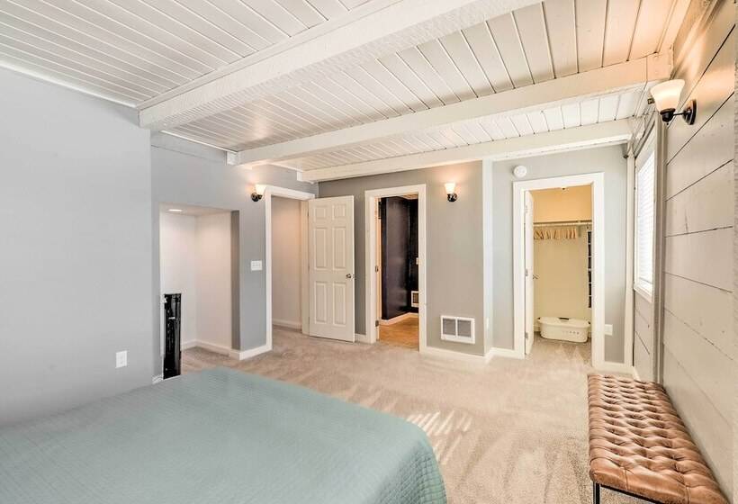 Centrally Located Pinedale Vacation Rental!