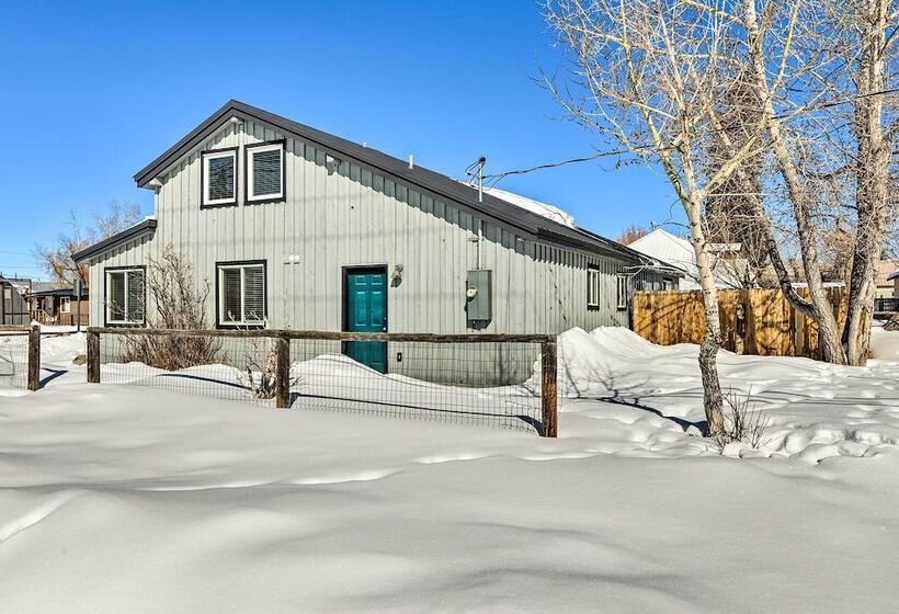 Centrally Located Pinedale Vacation Rental!