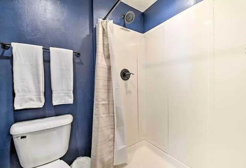 Centrally Located Pinedale Vacation Rental!