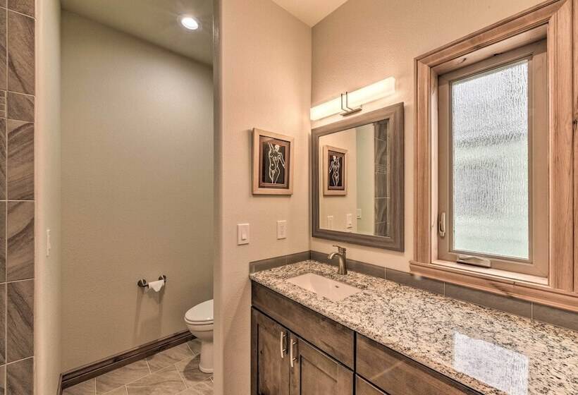 Charming Buena Vista Home ~ 1 Block To Main Street