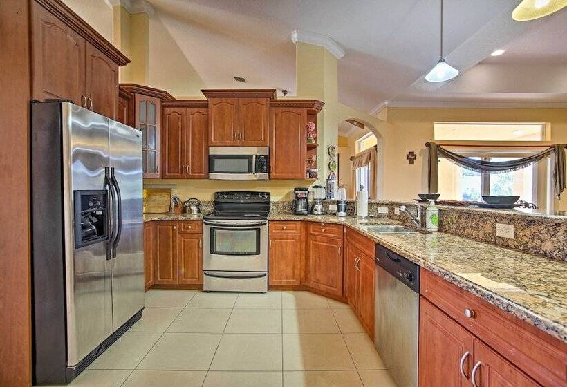 Spacious Port St Lucie Home Near Pga Village!