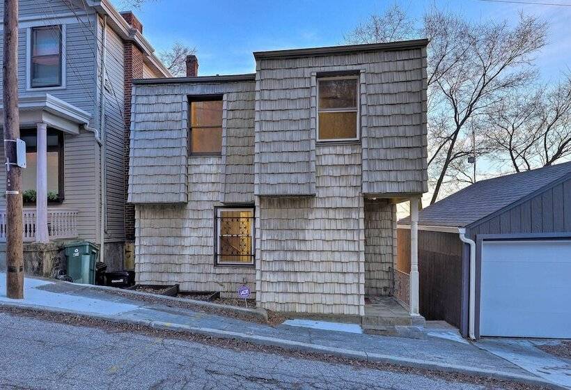 Cincinnati Home, Patio W/ Downtown Views!