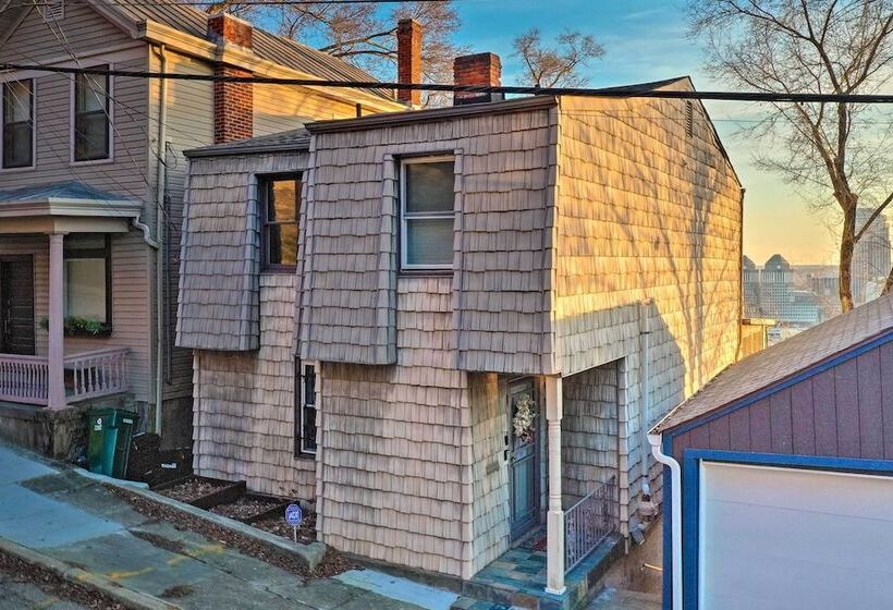 Cincinnati Home, Patio W/ Downtown Views!