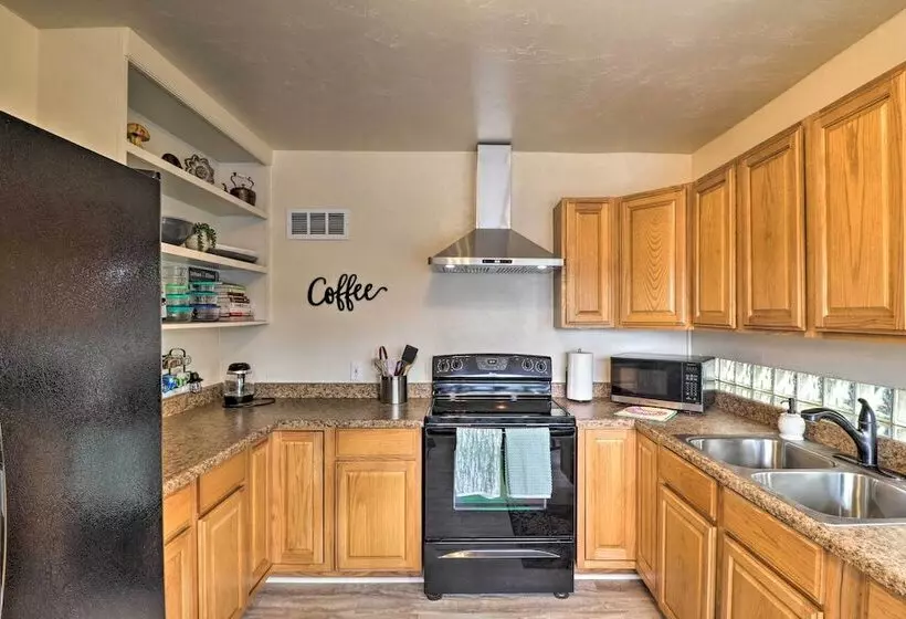 Comfy & Cozy Kalispell Home: Walk To Downtown