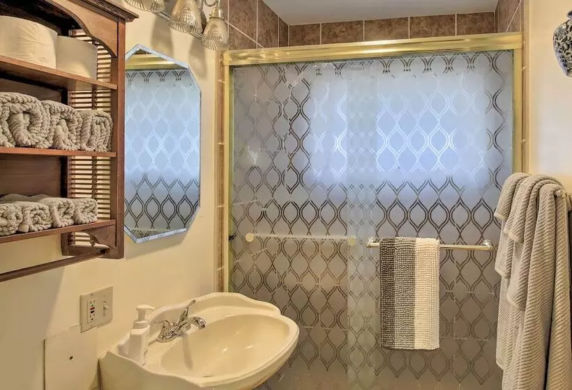 Cozy Baileys Harbor Cottage On Lake Michigan!