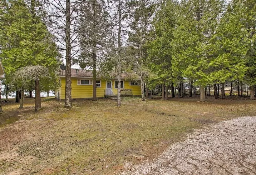 Cozy Baileys Harbor Cottage On Lake Michigan!