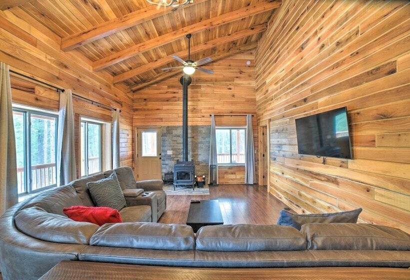 Woodsy Mountain Cabin: 2 Mi To Angel Fire Resort!