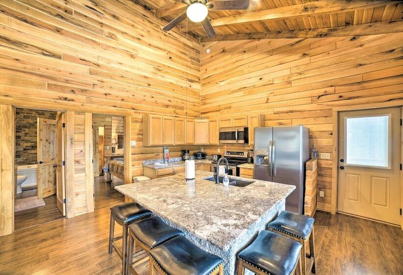 Woodsy Mountain Cabin: 2 Mi To Angel Fire Resort!