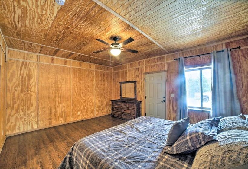 Woodsy Mountain Cabin: 2 Mi To Angel Fire Resort!