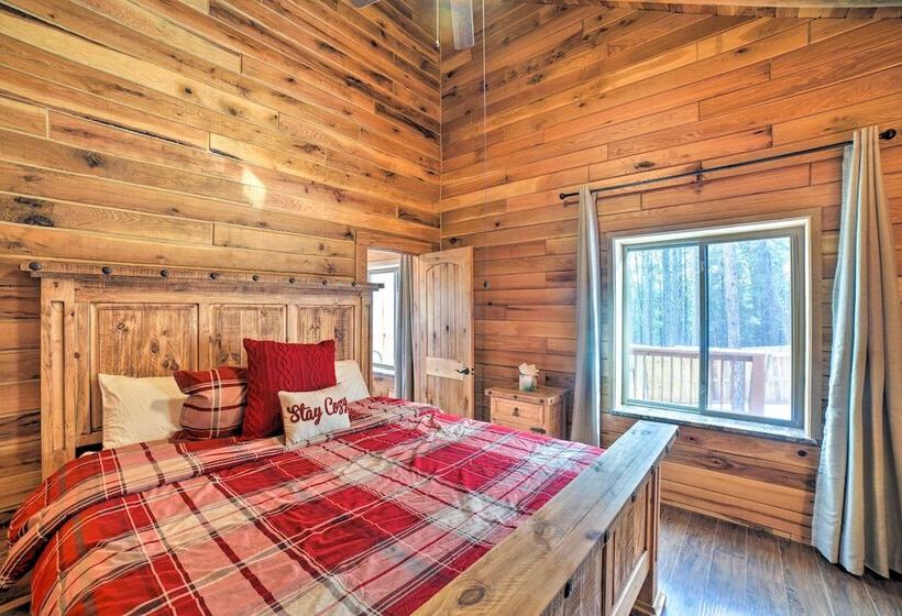 Woodsy Mountain Cabin: 2 Mi To Angel Fire Resort!