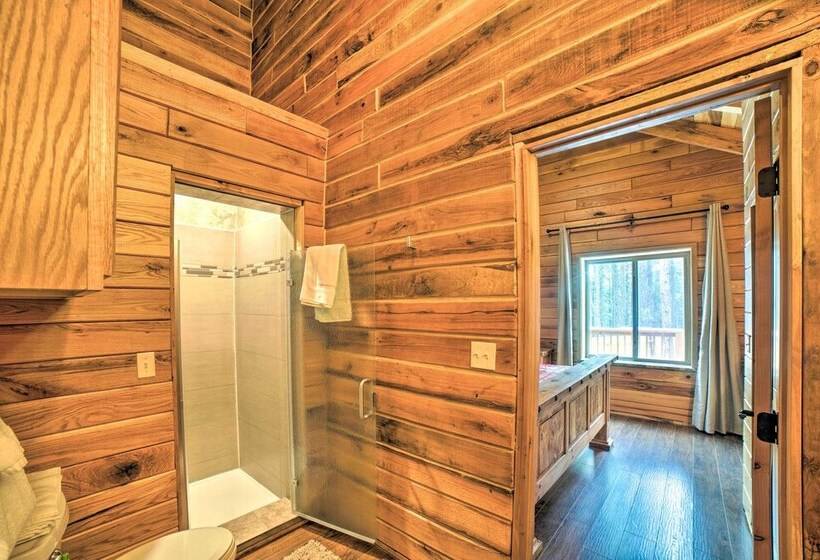 Woodsy Mountain Cabin: 2 Mi To Angel Fire Resort!