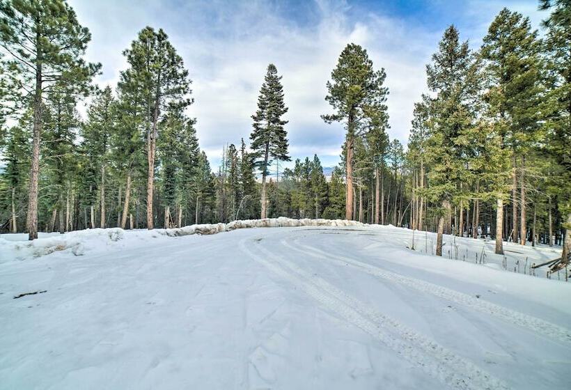 Woodsy Mountain Cabin: 2 Mi To Angel Fire Resort!