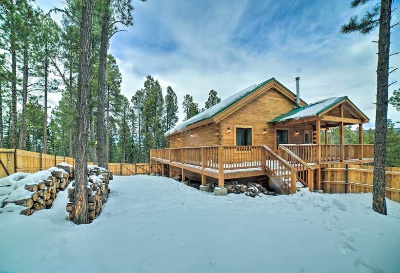 Woodsy Mountain Cabin: 2 Mi To Angel Fire Resort!
