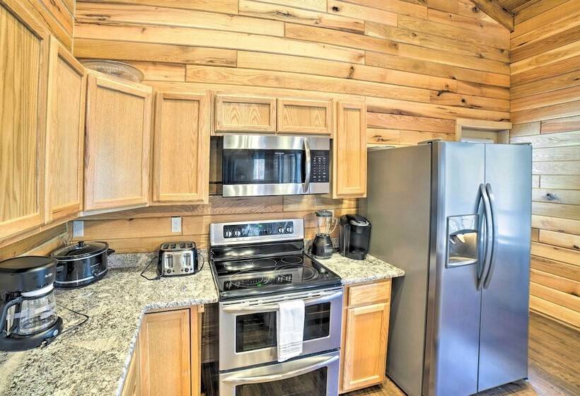 Woodsy Mountain Cabin: 2 Mi To Angel Fire Resort!