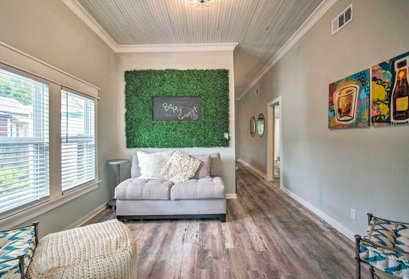 Walk To River & Shops: Downtown Dunnellon Escape