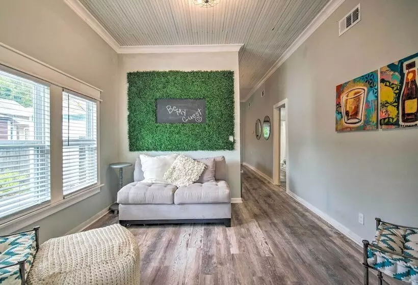 Walk To River & Shops: Downtown Dunnellon Escape