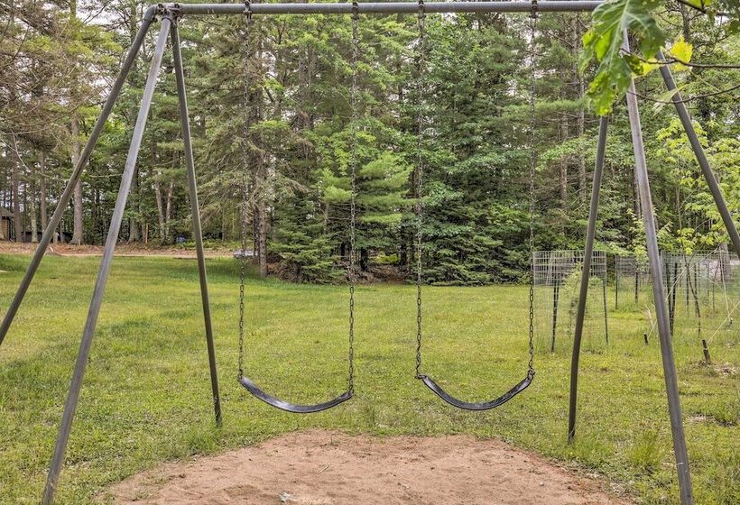 Eagle River Lakefront Retreat W/ Fire Pit & Grill