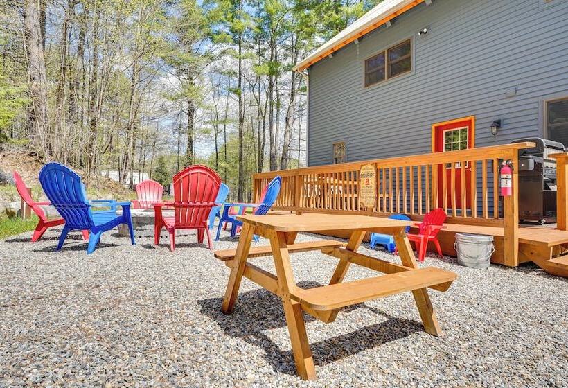 Athol Cabin W/ Deck & Fire Pit, 10 Mi To Lake