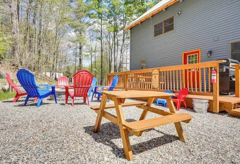 Athol Cabin W/ Deck & Fire Pit, 10 Mi To Lake