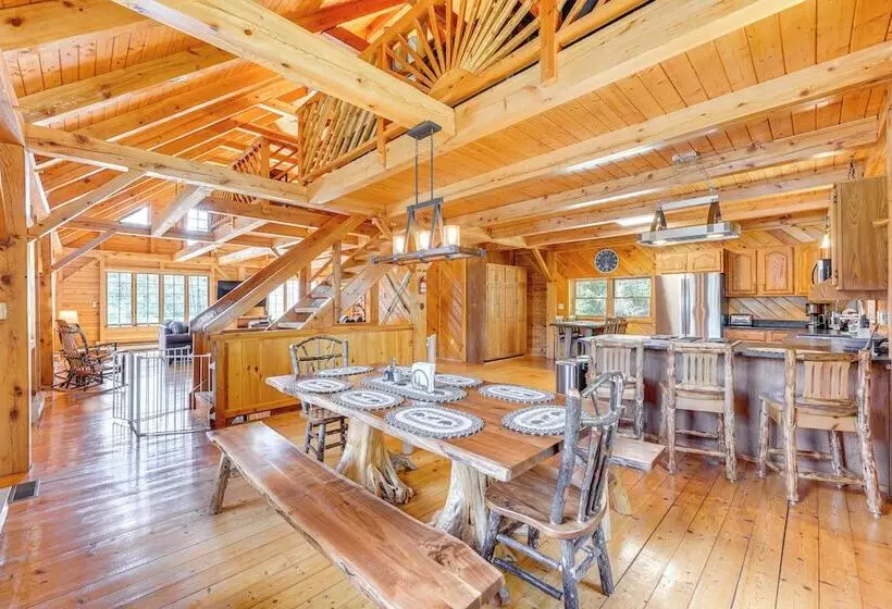 Athol Cabin W/ Deck & Fire Pit, 10 Mi To Lake