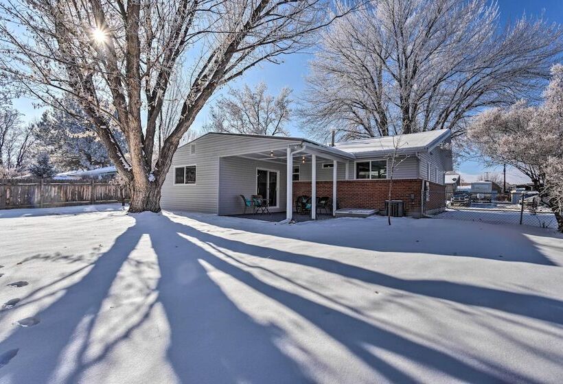 Montrose Adventure Base: Near Skiing & San Juans!