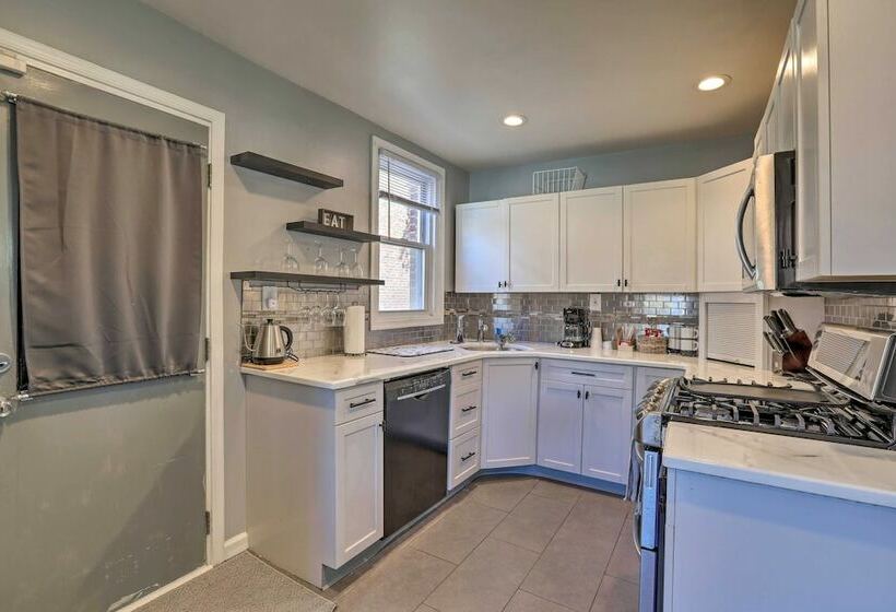 Family Friendly Getaway: 11 Mi To Dtwn Philly