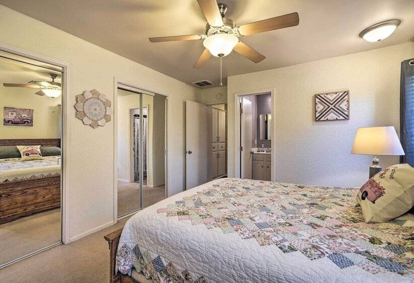 Home W/ Screened Porch ~ 10 Miles To Dtwn Okc!