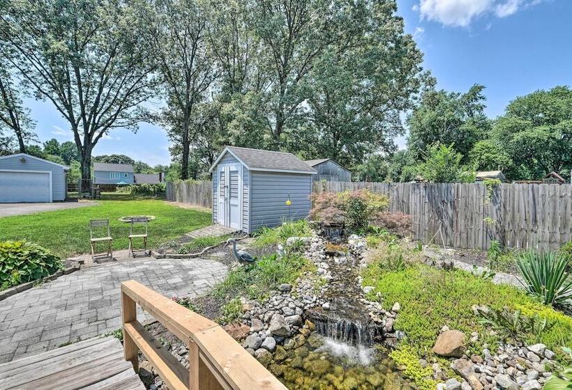 Idyllic Pasadena Retreat With Garden + Hot Tub!