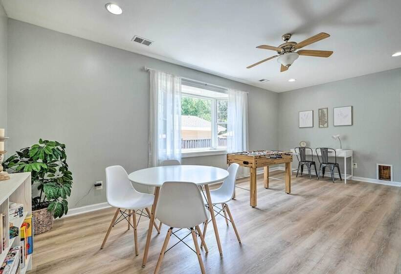 Idyllic Pasadena Retreat With Garden + Hot Tub!