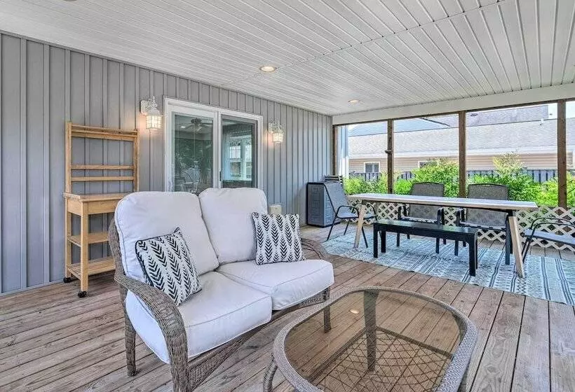 Idyllic Pasadena Retreat With Garden + Hot Tub!