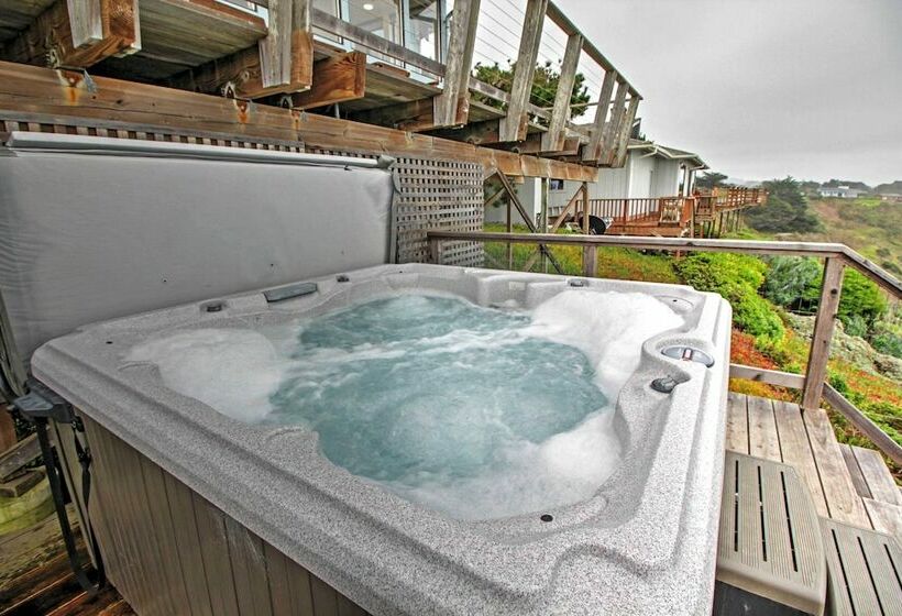 Irish Beach  Ocean View  Home On Manchester Coast!