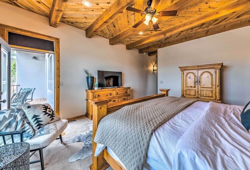 Luxe Ruidoso Home W/ Hot Tub + Mountain Views