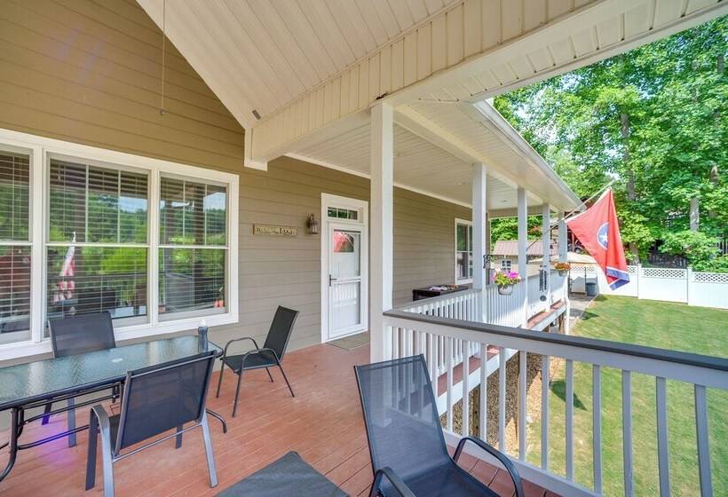 Modern Tims Ford Lake Home W/ Private Dock & Pool!