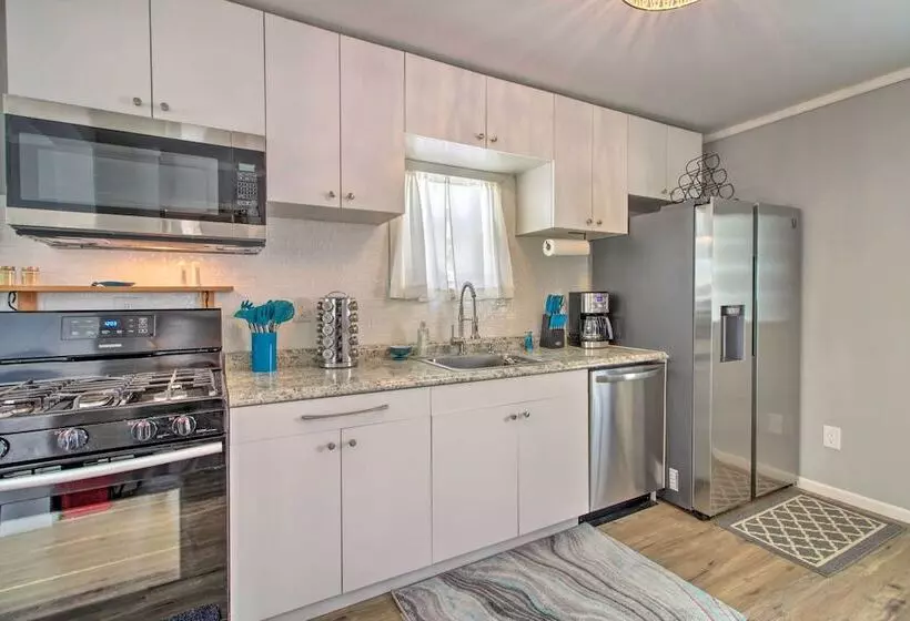 Modern Crosby Retreat < 1 Mi To Serpent Lake!