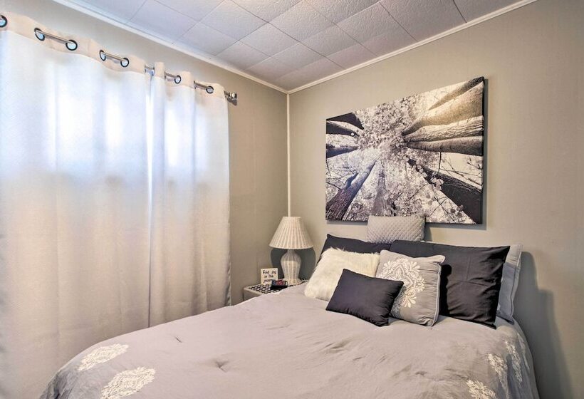 Modern Crosby Retreat < 1 Mi To Serpent Lake!