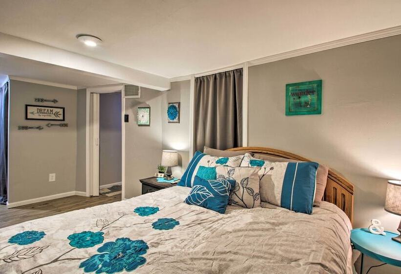 Modern Crosby Retreat < 1 Mi To Serpent Lake!