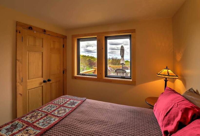 Naples Cabin W/ Lake Views & Wraparound Deck!