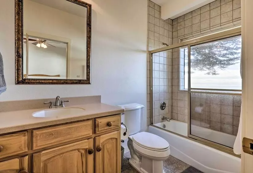 Oceanfront Point Arena House W/ Lovely Deck!