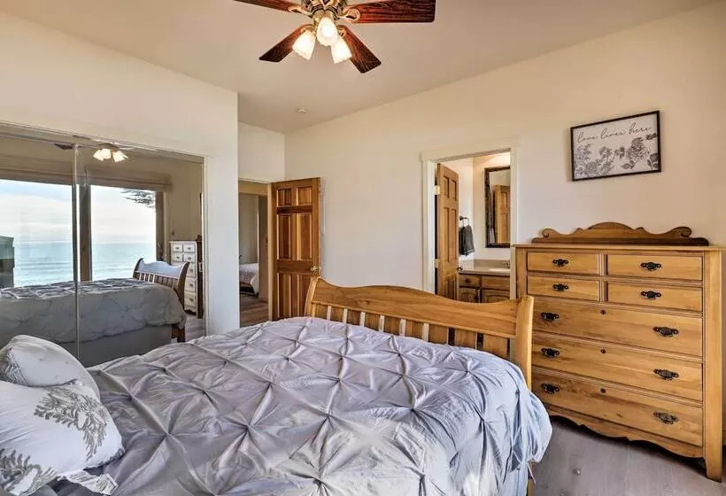 Oceanfront Point Arena House W/ Lovely Deck!