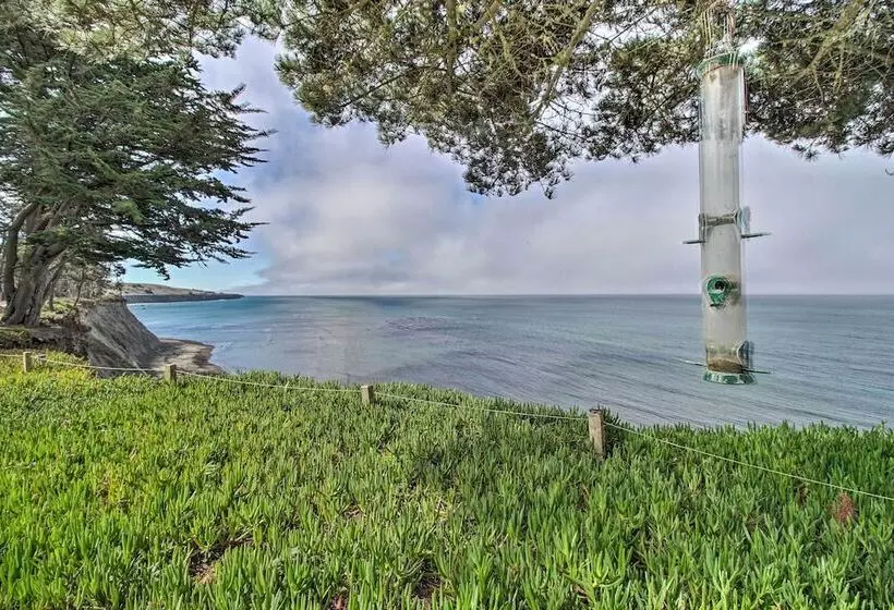 Oceanfront Point Arena House W/ Lovely Deck!