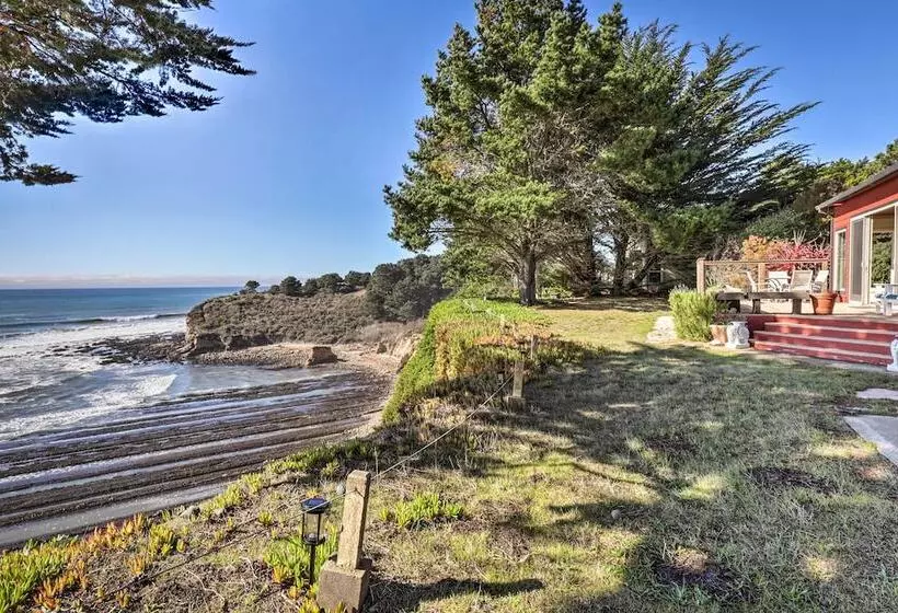 Oceanfront Point Arena House W/ Lovely Deck!