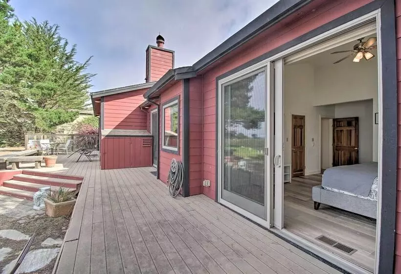 Oceanfront Point Arena House W/ Lovely Deck!
