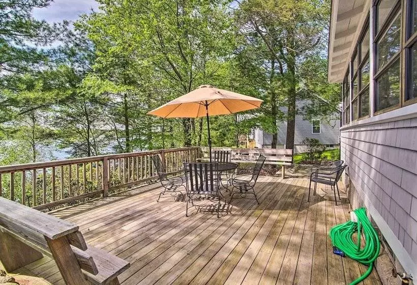 Peaceful Long Pond Cottage W/ Dock & Views