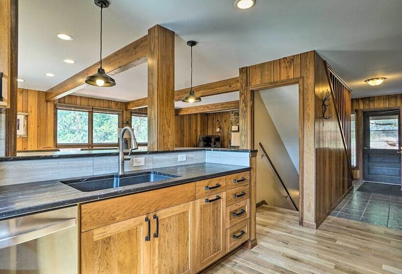 Peaceful Pines Estes Park Home: Longs Peak View