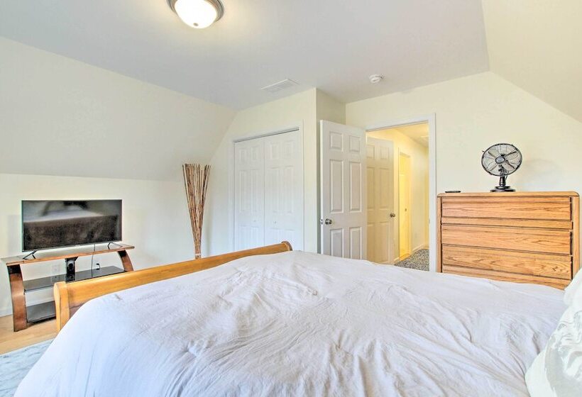 Pet Friendly Lebanon House W/ Lake Access!