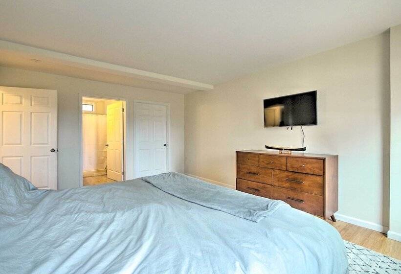 Pet Friendly Lebanon House W/ Lake Access!