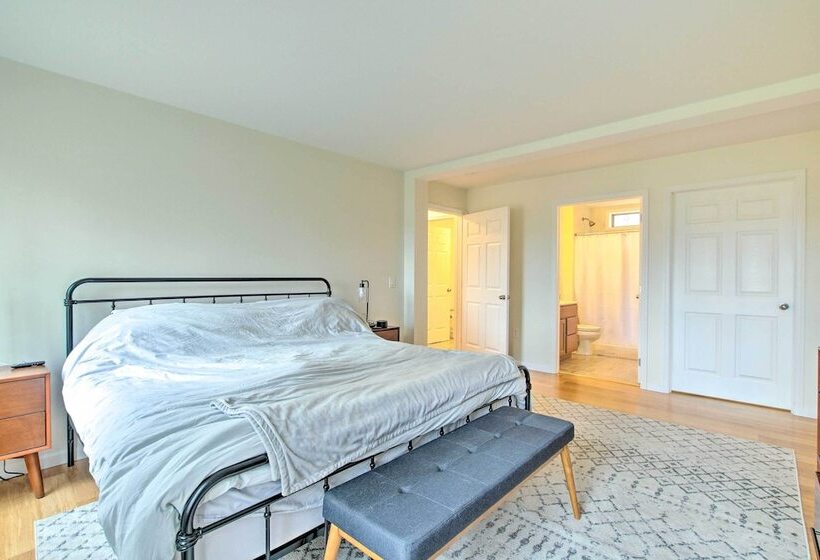 Pet Friendly Lebanon House W/ Lake Access!