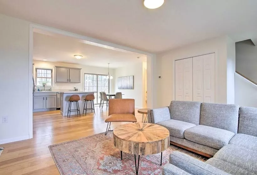 Pet Friendly Lebanon House W/ Lake Access!