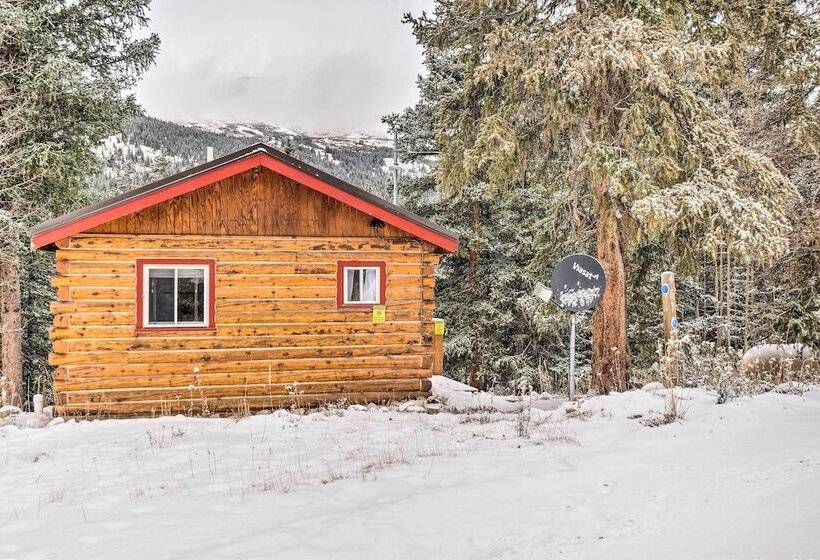 Picturesque Alma Log Cabin W/ Deck & Grill!