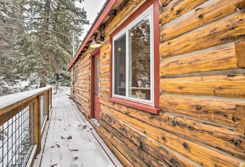 Picturesque Alma Log Cabin W/ Deck & Grill!